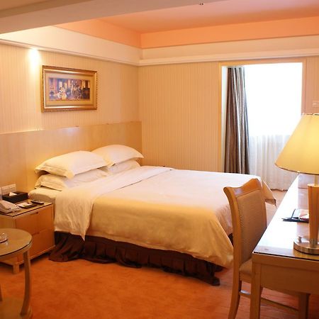 Vienna Hotel - Da Ju Yuan Branch Шънджън Екстериор снимка