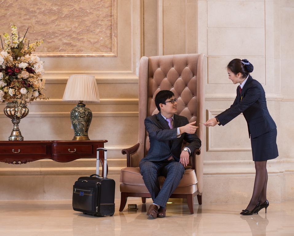 Vienna Hotel - Da Ju Yuan Branch Шънджън Екстериор снимка